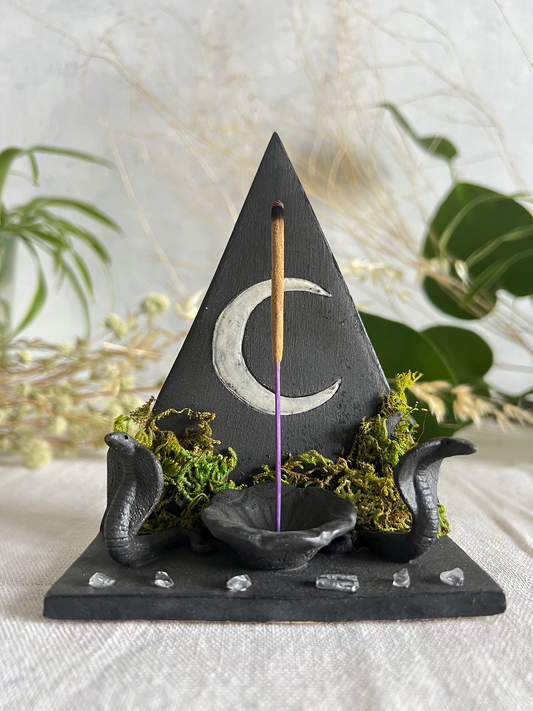 ALTAR INCENSARIO QUEMADOR COBRA NEGRA