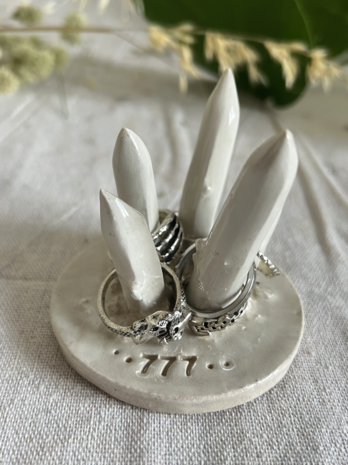 PORTA ANILLOS CELES 777
